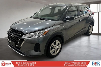 2024 Nissan Kicks S's photo