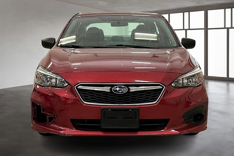 2019 Subaru Impreza 2.0i photo 2