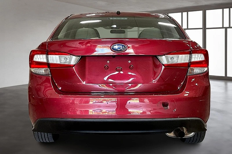 2019 Subaru Impreza 2.0i photo 3