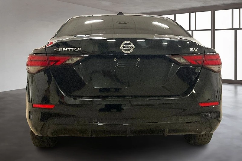 2023 Nissan Sentra SV photo 4