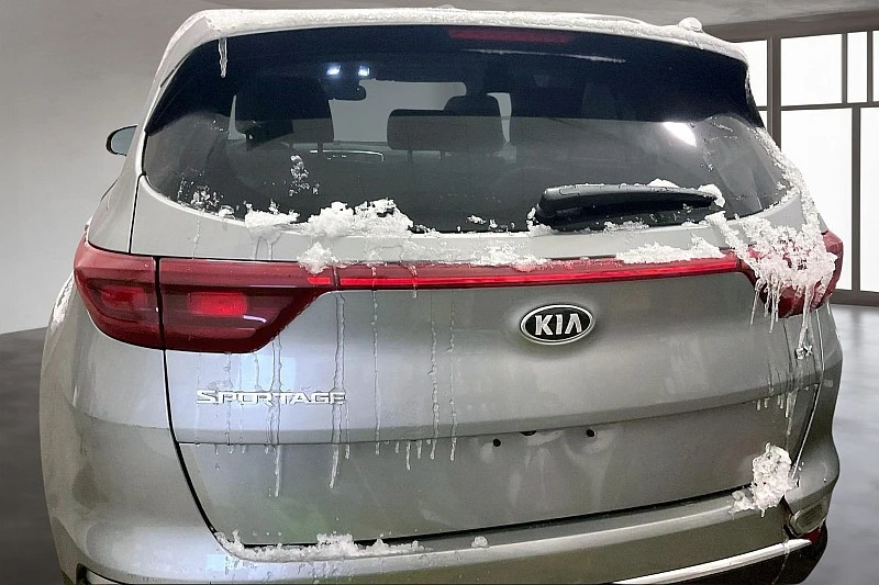 2021 Kia Sportage EX photo 3