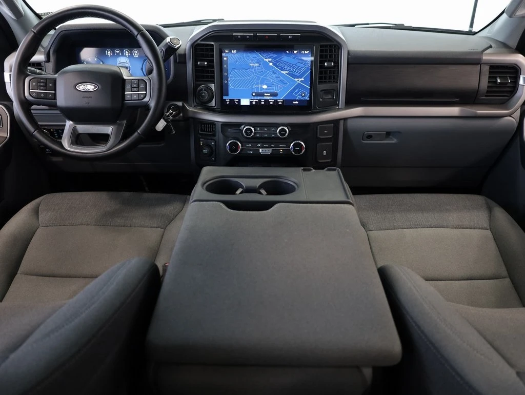 2024 Ford F-150 XLT photo 5