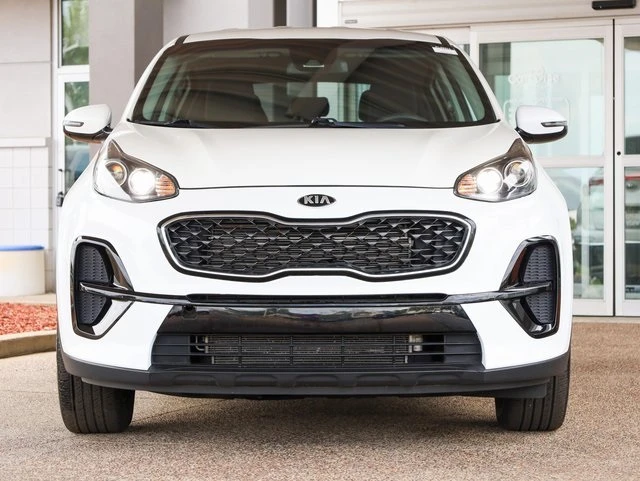 2021 Kia Sportage LX photo 2