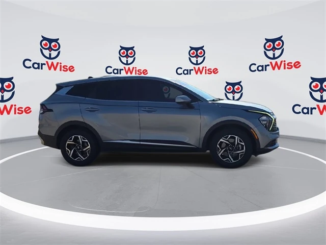 2023 Kia Sportage LX photo 2