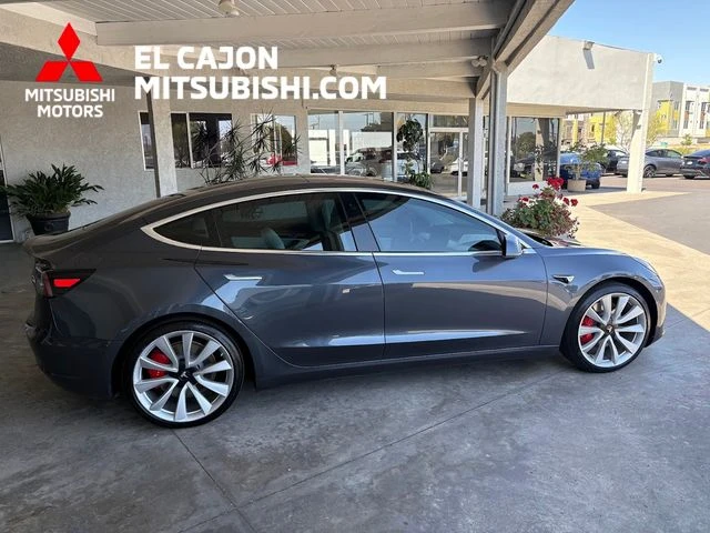 2019 Tesla Model 3's photo