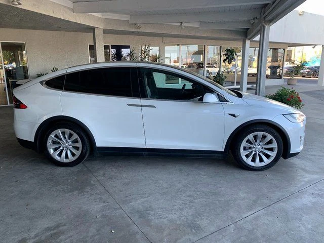 Used 2018 Tesla Model X 75D with VIN 5YJXCBE22JF100986 for sale in El Cajon, CA