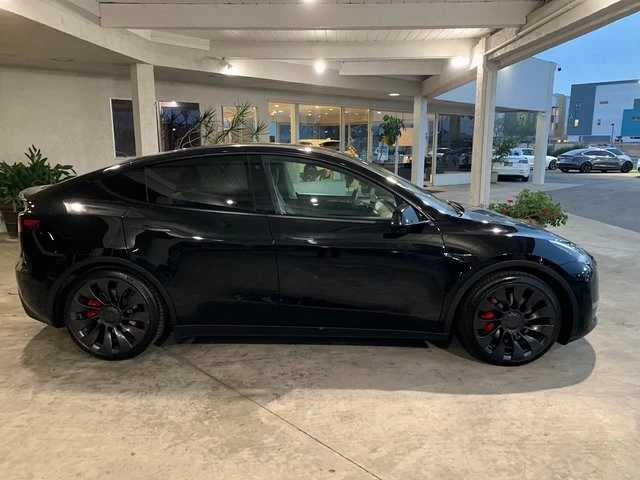 Used 2022 Tesla Model Y Performance with VIN 7SAYGDEF1NF547535 for sale in El Cajon, CA