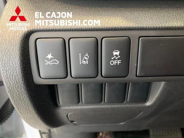 2026 Mitsubishi Eclipse Cross LE - Photo 11