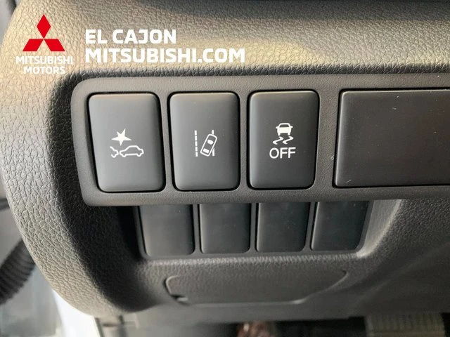 2026 Mitsubishi Eclipse Cross LE - Photo 11