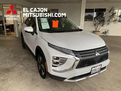 2024 Mitsubishi Eclipse Cross SE's photo