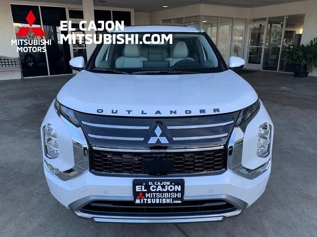 2026 Mitsubishi Outlander SEL - Photo 8