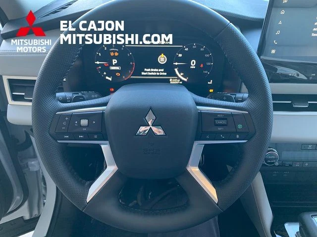 2026 Mitsubishi Outlander SEL - Photo 14