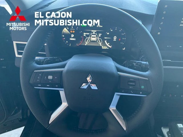 2026 Mitsubishi Outlander SEL - Photo 13