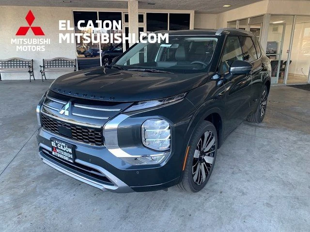 2026 Mitsubishi Outlander SEL - Photo 8