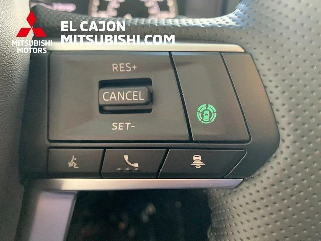 2026 Mitsubishi Outlander SE - Photo 18