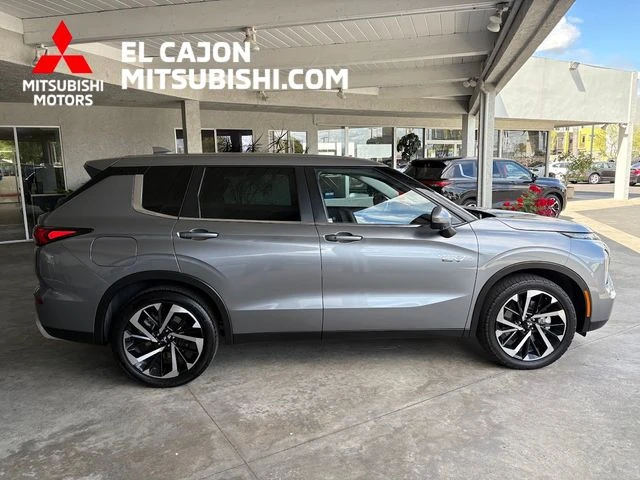 Used 2023 Mitsubishi Outlander Plug-In Hybrid SE with VIN JA4T5UA95PZ049679 for sale in El Cajon, CA