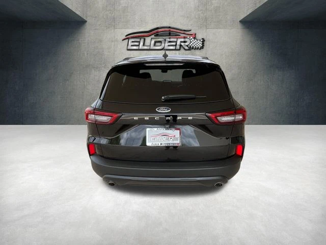 Elder Mitsubishi