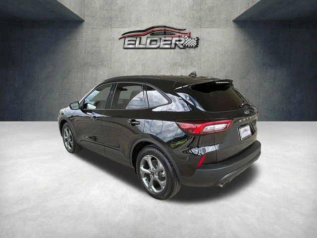 Elder Mitsubishi