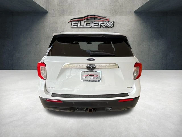 Elder Mitsubishi