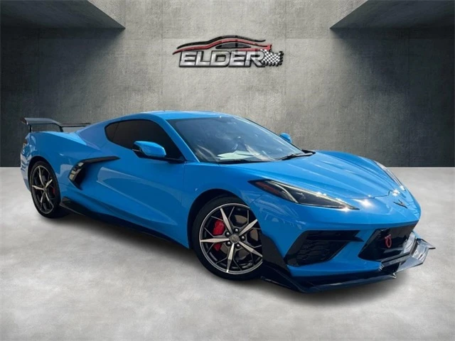 2021 Chevrolet Corvette Stingray photo 3