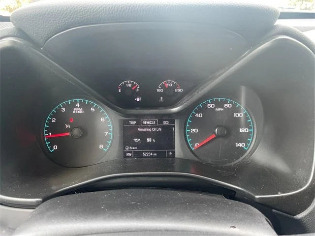 2022 Chevrolet Colorado LT photo 2