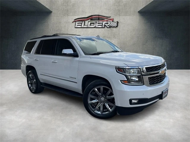 2020 Chevrolet Tahoe LT photo 3