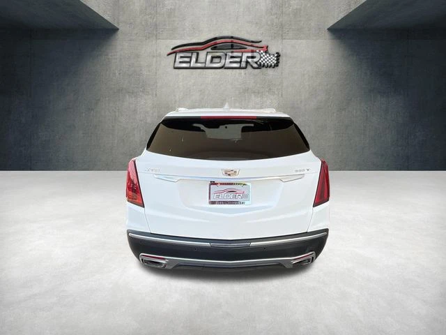Elder Mitsubishi