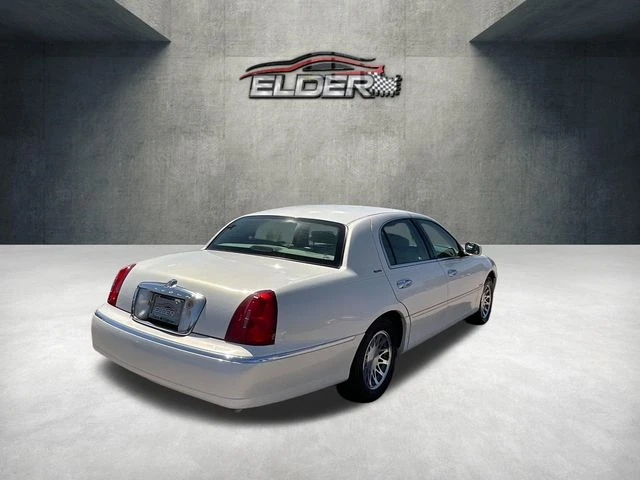 Elder Mitsubishi