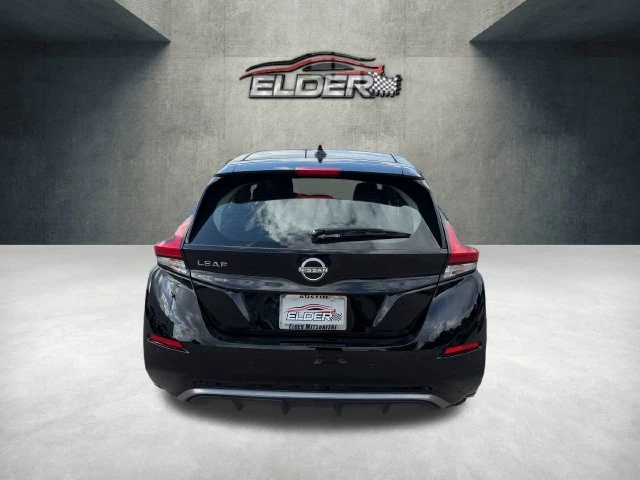 Elder Mitsubishi