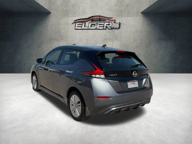 Elder Mitsubishi