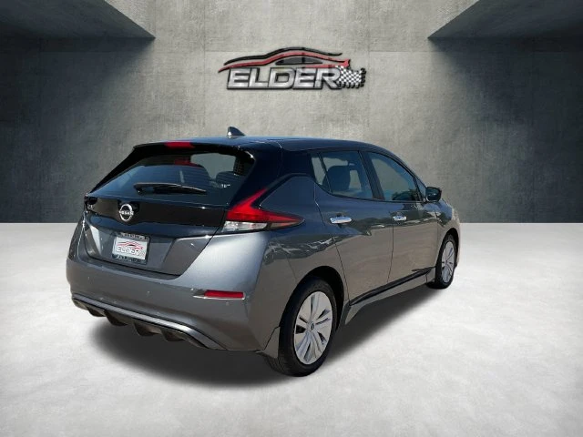 Elder Mitsubishi