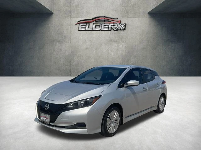 Elder Mitsubishi