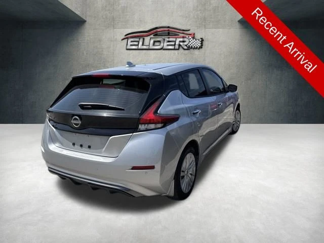 Elder Mitsubishi