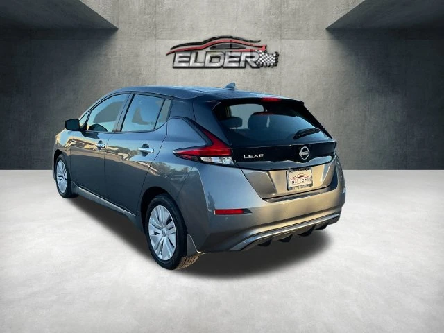 Elder Mitsubishi