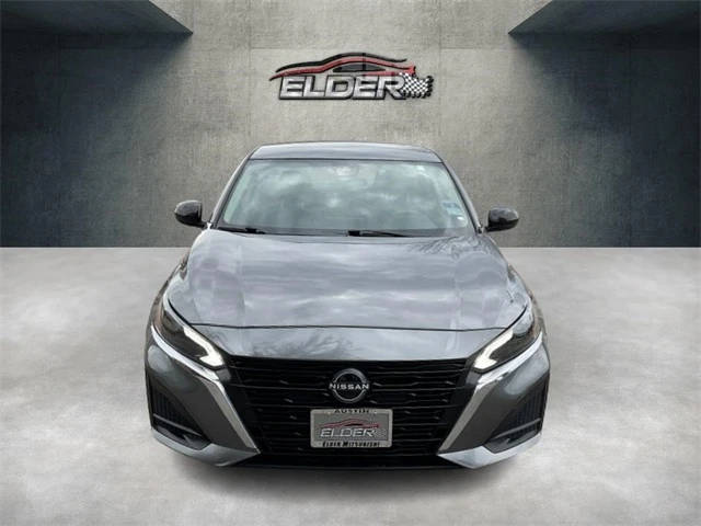 Elder Mitsubishi Killeen