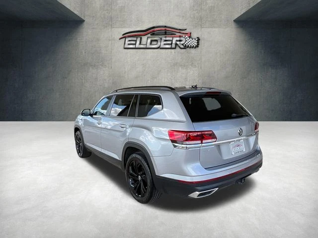 Elder Mitsubishi
