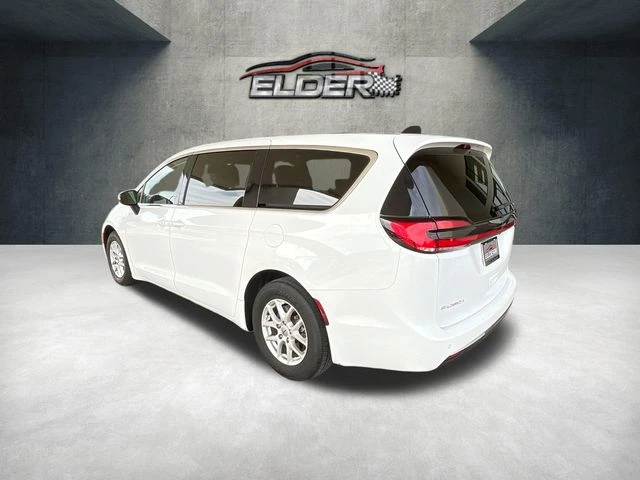 Elder Mitsubishi