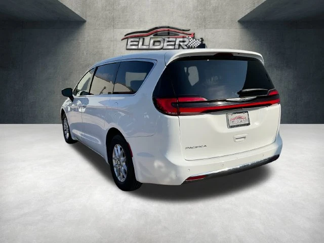 Elder Mitsubishi