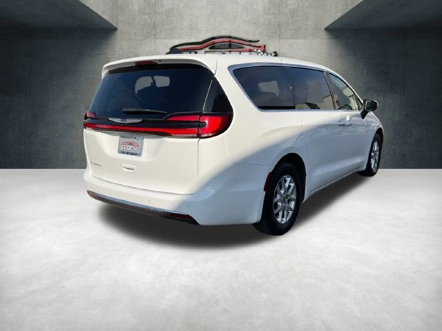 Elder Mitsubishi