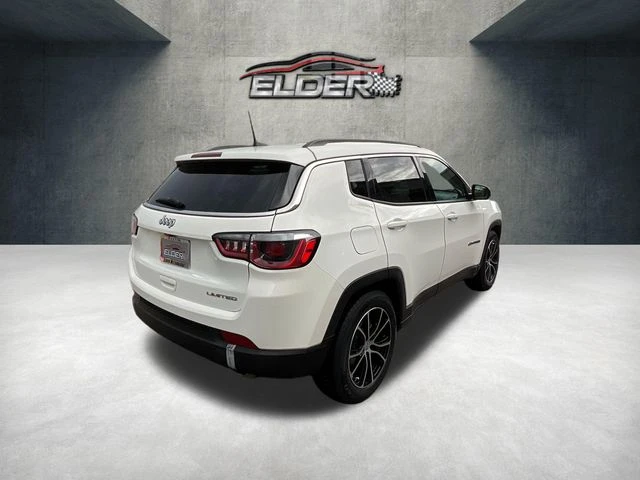 Elder Mitsubishi