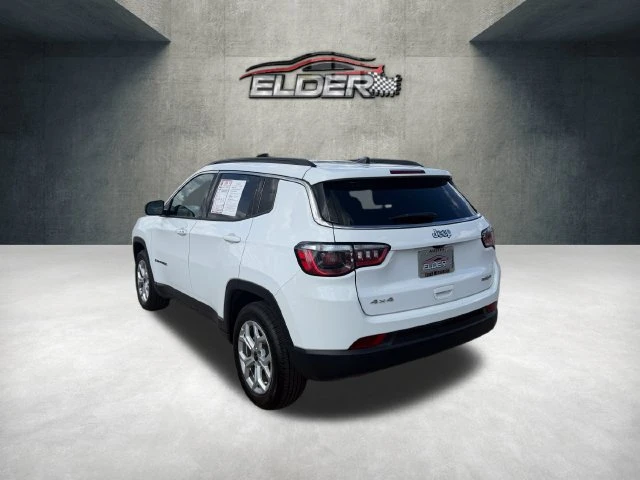 Elder Mitsubishi