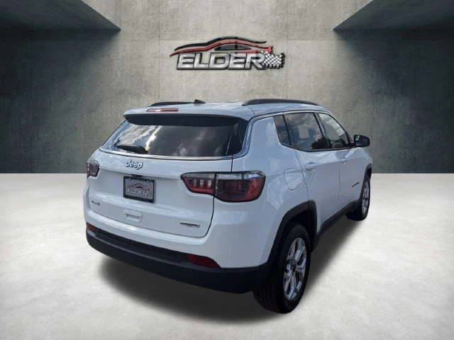 Elder Mitsubishi