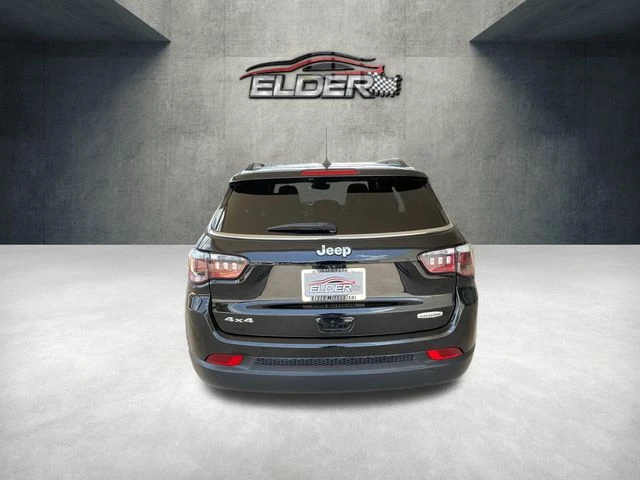 Elder Mitsubishi