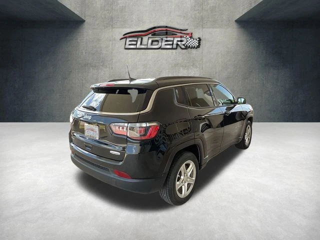 Elder Mitsubishi