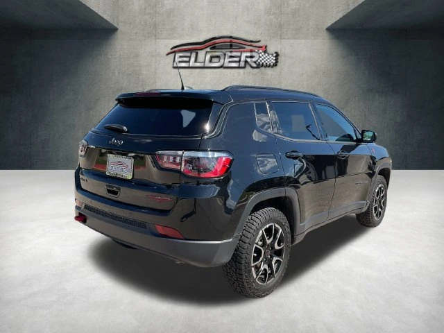 Elder Mitsubishi