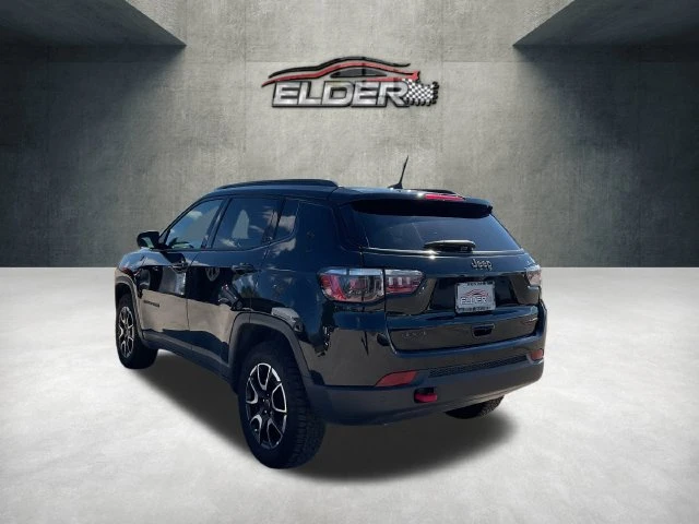 Elder Mitsubishi
