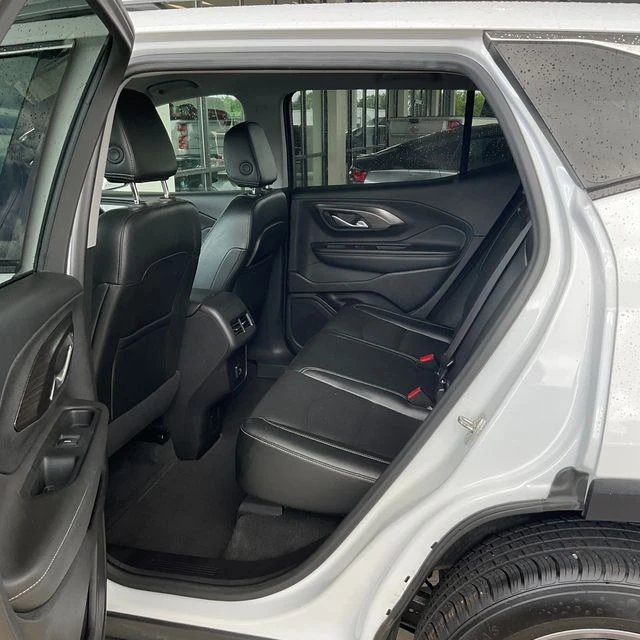 2024 GMC Terrain SLT - Photo 23