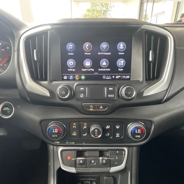 2024 GMC Terrain SLT - Photo 17