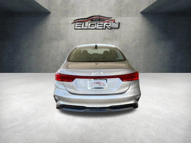 Elder Mitsubishi