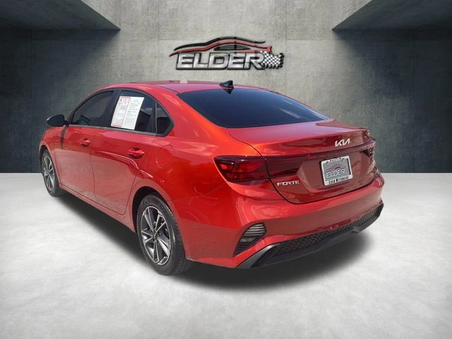 Elder Mitsubishi